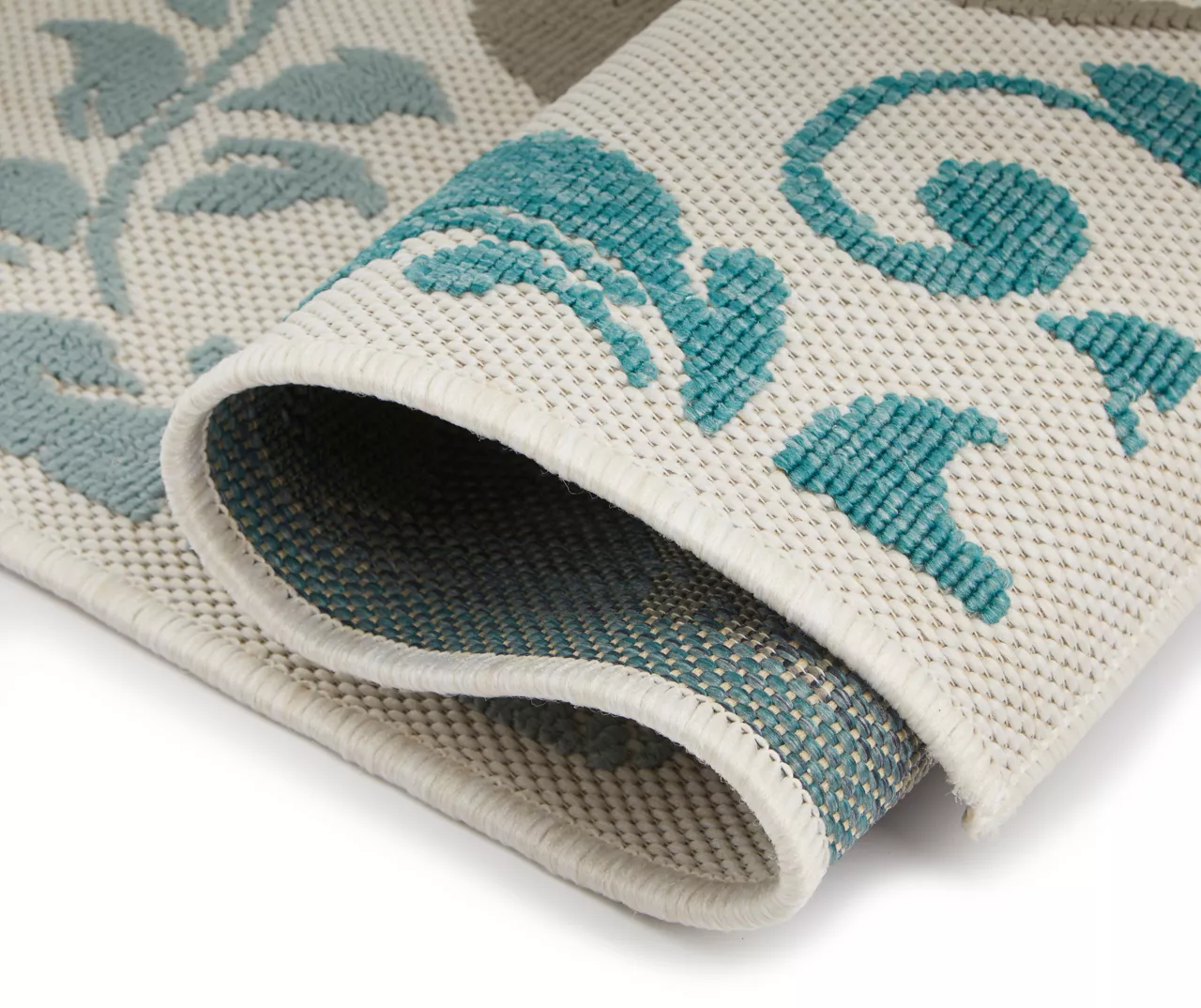 Broyhill Eastlake Outdoor Area Rug 3 Broyhill Eastlake Outdoor Area Rug - Image 3