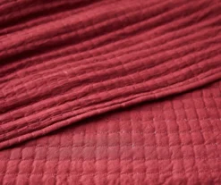 Pebbled 3-Piece Quilt Set 24 Pebbled 3-Piece Quilt Set -Broyhill 810531522 1