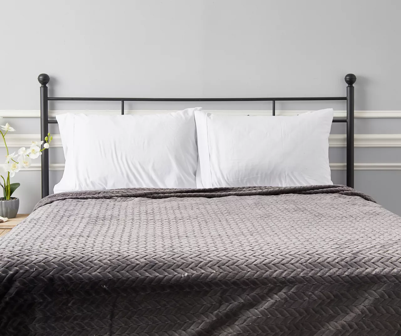 Charcoal Chevron Embossed Velvet Queen Blanket 5 Charcoal Chevron Embossed Velvet Queen Blanket - Image 5