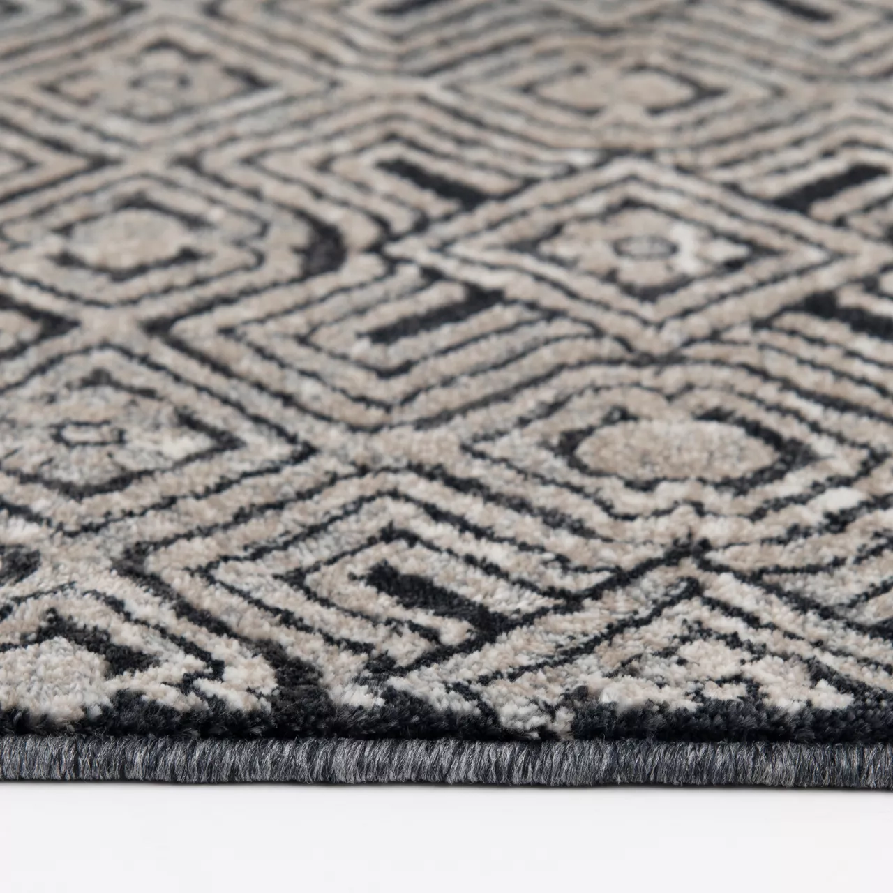 Colin Dark Blue & Whitecap Geometric Area Rug, (8' X 10') 4 Colin Dark Blue & Whitecap Geometric Area Rug, (8' X 10') - Image 4