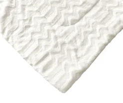 White Chevron Stripe Faux Fur King Comforter -Broyhill 810617569 810617570 A8 3 1